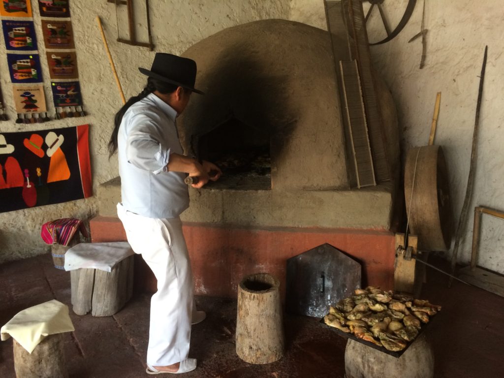 Clay oven