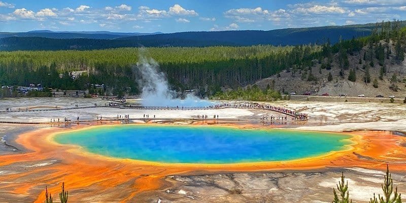 Seven Wonders of Yellowstone National Park - 43BlueDoors