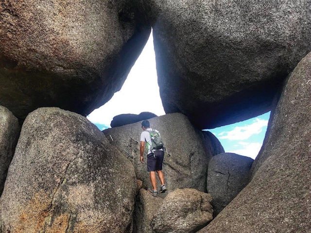 Massive boulders on the Castle Rock Trail
