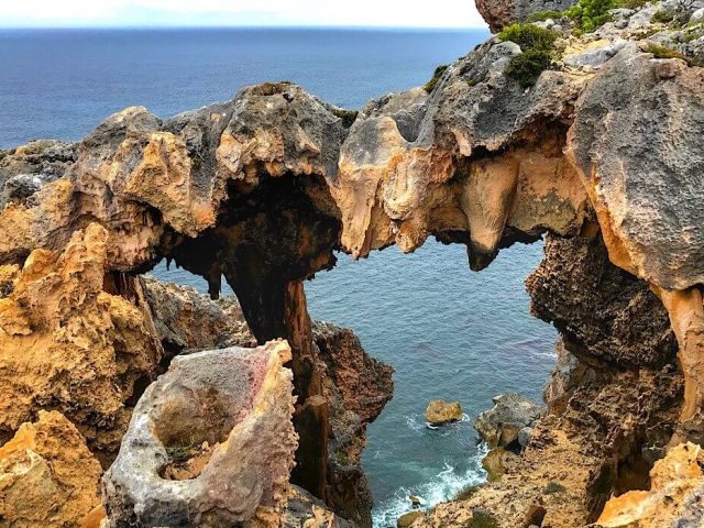 Limestone window to the ocean below in D'Entrecasteaux National Park